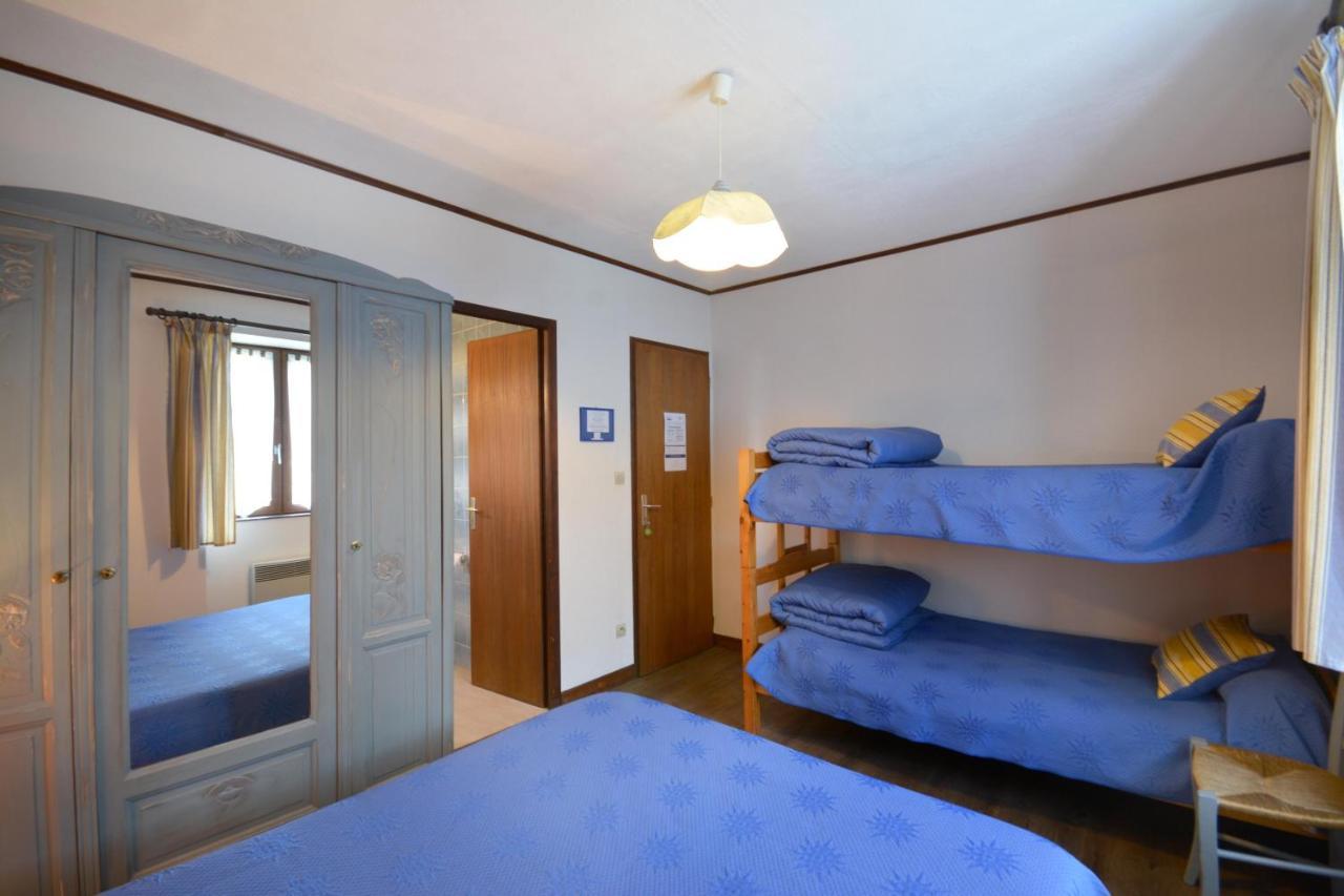 Chambre D'Hotes Au Vieux Chene Grillon Exterior photo